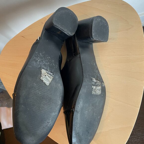 Rounded Square Toe Slink Back Low Heel - Picture 4 of 4